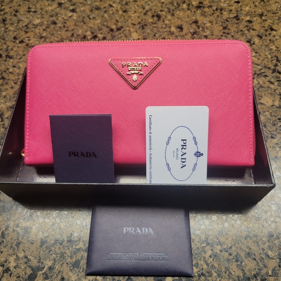 EUC PRADA Lux Zip Around Long Wallet in Peony - Picture 2 of 16